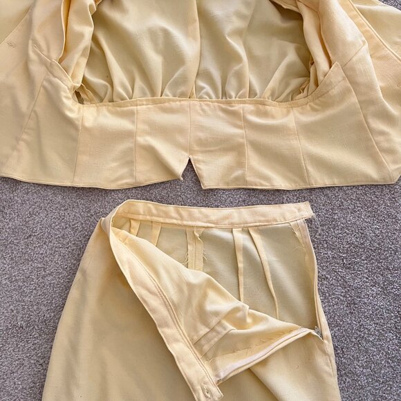 Vintage Handmade 1950s 2-Piece Yellow Linen Blouse and Skirt Set Single Stitch - Picture 11 of 13